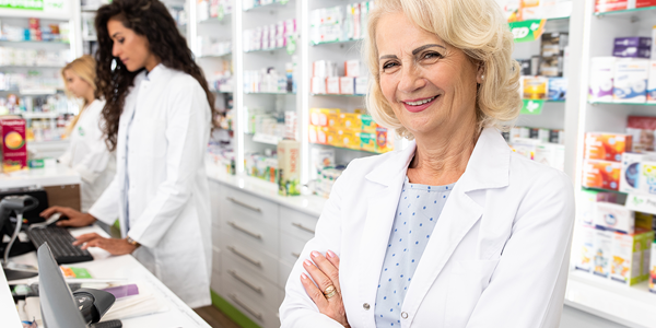 portrait-of-senior-female-pharmacist-in-drugstore-2026-01-08-00-11-35-utc.png