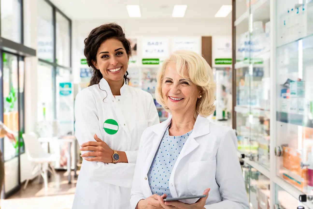portrait-of-two-female-pharmacist-in-drugstore-2026-01-08-00-11-28-utc.png